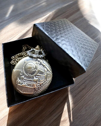 Taschenuhr Zeitlokomotive mit Gravur, als Geschenk, Zugmotiv