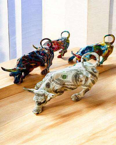 Dekorative Skulptur Stier "BullArt" – Einzigartige Kunst mit Gravuroption - 4 Farbvarianten, als personalisiertes Geschenk