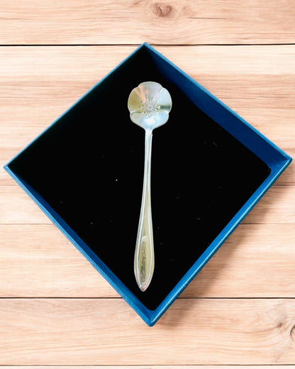 Eleganter Löffel "Blumeneleganz" – Personalisiert als Geschenk, Gravur, 7 Varianten zur Auswahl