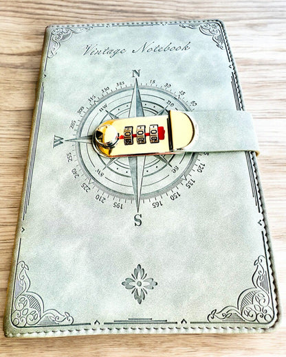 Geheimes Notizbuch A5 Vintage mit Zahlenschloss - Wählen Sie Ihren Stil, Personalisierung mit Gravur als Geschenk