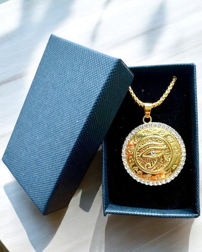 Amulett der Macht "Auge des Ra", Möglichkeit zur Personalisierung mit Gravur als Geschenk