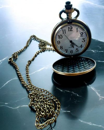 Taschenuhr "Astro Retro Antikstil" – mit Gravuroption als Geschenk