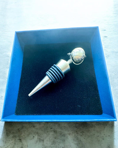 GloboStop - Weinverschluss mit Gravur, Möglichkeit zur Personalisierung mit Gravur als Geschenk