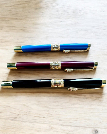 Eleganter Drachenkugelschreiber, 3 Farbvarianten, Möglichkeit zur Personalisierung mit Gravur als Geschenk