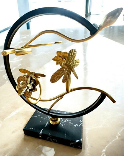 Ständer "Eleganter Insekt" - für Weinflasche und Gläser, Höhe 33 cm, Möglichkeit zur Personalisierung mit Gravur als Geschenk