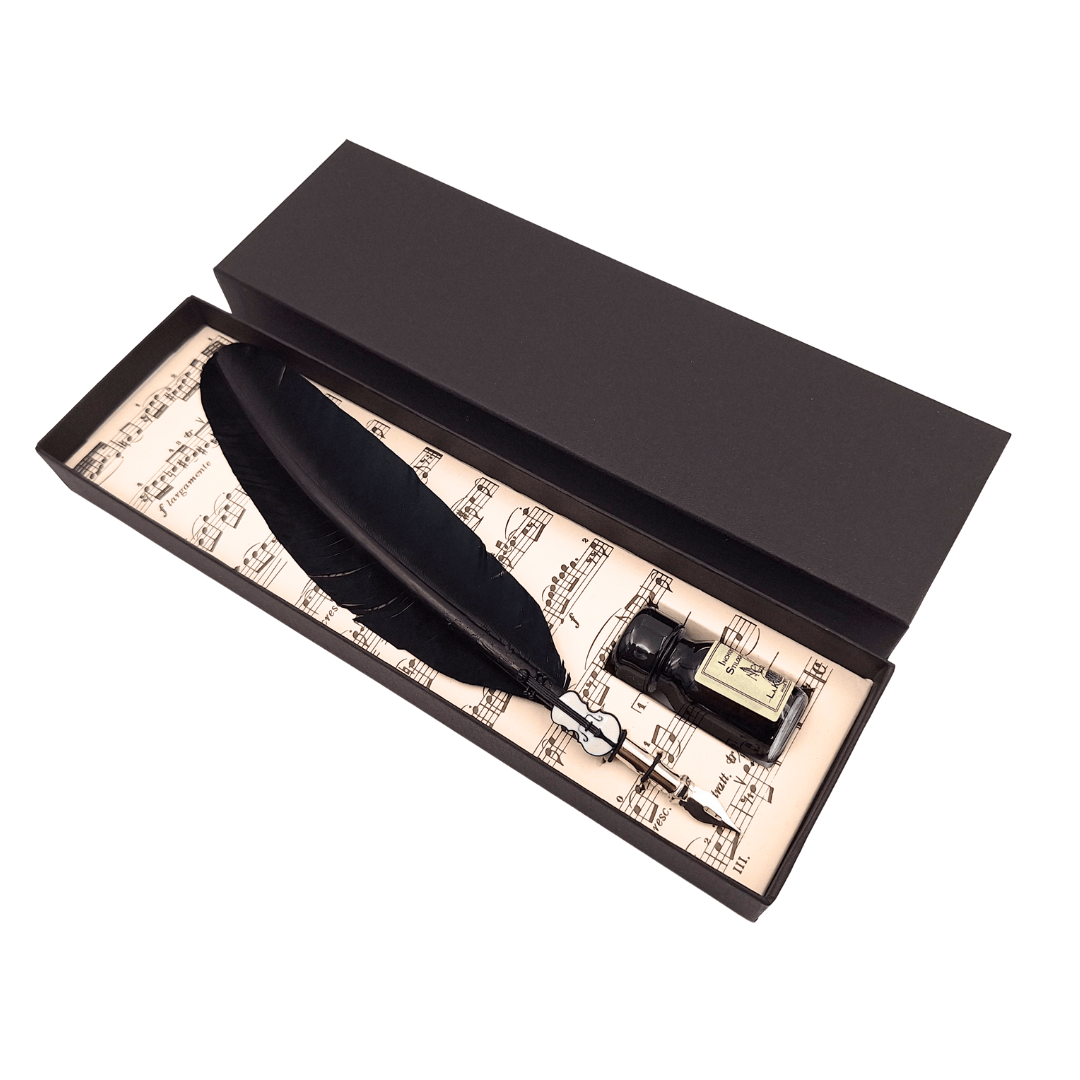 Elegantes Kalligrafie-Set mit schwarzem Gänsefederhalter, Feder, Tinte und personalisierbarer Gravur  