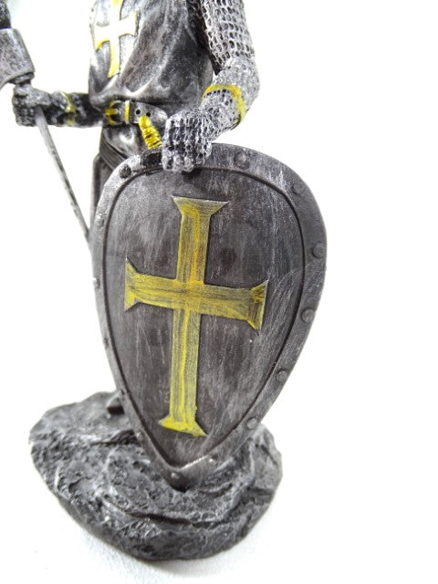 Ritterfigur - Kreuzritter 18 cm mit der Möglichkeit einer personalisierten Gravur