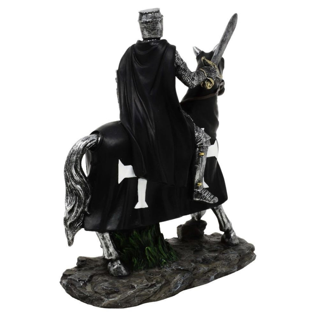 Dekorative Figur Ritter zu Pferd 22 cm mit Gravur-Personalisierung – Elegante Polyresin-Dekoration als Geschenk für Geschichts- und Mittelalterfreunde  
