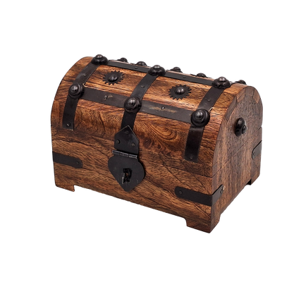 Holzgeschenkbox mit der Möglichkeit der Personalisierung durch Gravur