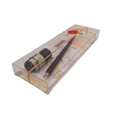 Elegantes Kalligraphie-Set mit Holzfeder und schwarzer Tinte, personalisierbare Gravur, ideal als Geschenk für Schreibkunstliebhaber, in dekorativer Verpackung 7,5 x 22 x 3 cm