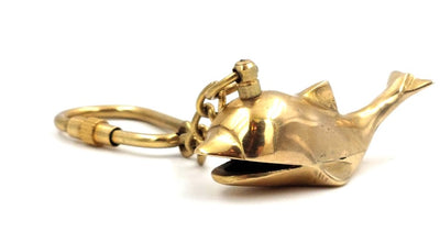 Messing-Schlüsselanhänger Delfin 70339 mit personalisierbarer Gravur, ideal als Geschenk – Länge 5 cm, mit Kette 8 cm