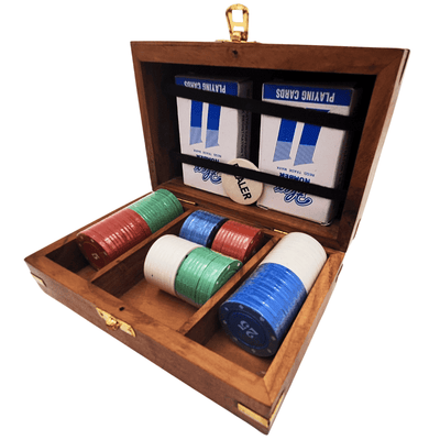Elegantes Poker-Set in Holzkiste mit Gravur