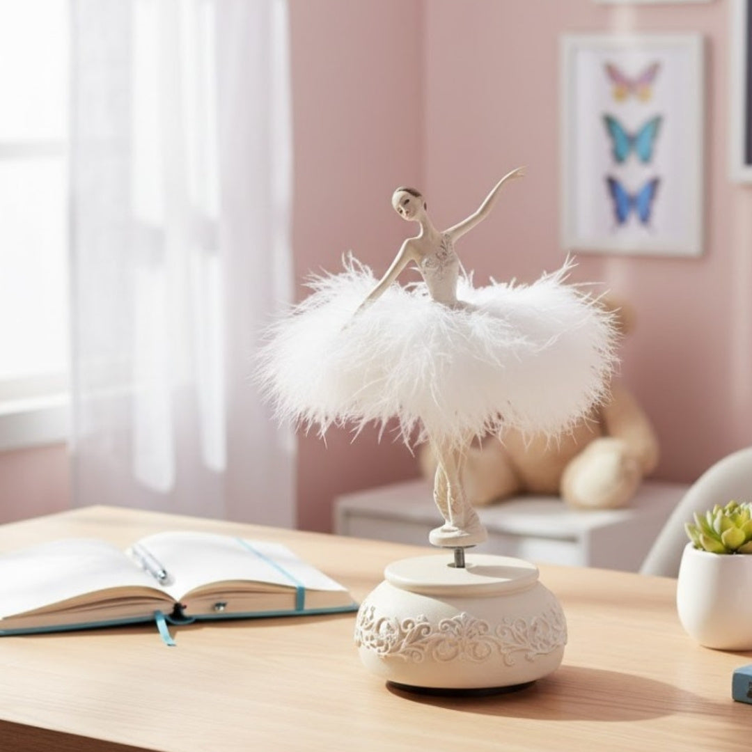 Spieluhr Ballerina Schneekönigin beweglich 23,5 cm mit Gravur