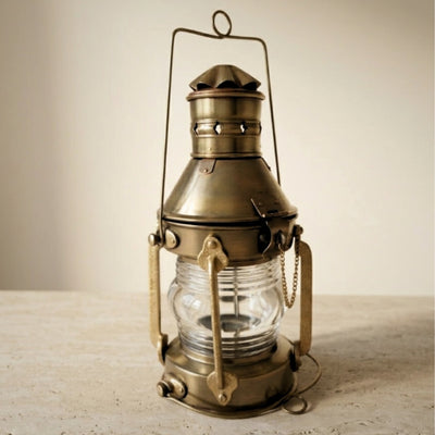 Retro-Seglerlampe aus Metall 34 cm mit der Möglichkeit der Personalisierung durch Gravur in gealtertem Messingfarbton