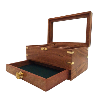 Elegante Holzschatulle für Schmuck mit Spiegel und personalisierter Gravur