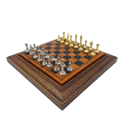 Exklusive magnetische Metall-Schachfiguren Italfama 18x18 cm mit personalisierbarer Gravur – elegantes Geschenk für jeden Anlass, braun-schachbrettmuster mit gold-silbrigen Figuren