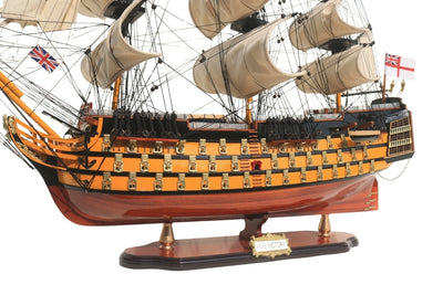 Segelschiffmodell HMS Victory 80cm, montiert, mit Möglichkeit zur Personalisierung durch Gravur - exklusive Geschenkdekoration, handgefertigt aus exotischem Holz, hohe Qualität und Liebe zum Detail