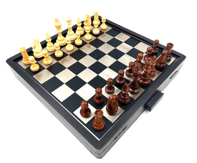 Elegantes Schachset Holz-Metall 33x33 cm mit Gravur-Personalisierung