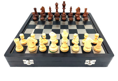 Elegantes Schachset Holz-Metall 33x33 cm mit Gravur-Personalisierung