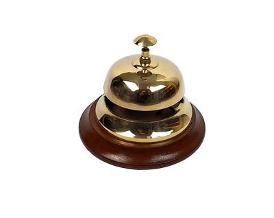 Messing-Hotelgong auf Holzsockel TB27/4 mit der Möglichkeit der Personalisierung durch Gravur, elegantes Geschenk in Gold- und Braunfarben, Höhe 11 cm, Durchmesser 12 cm