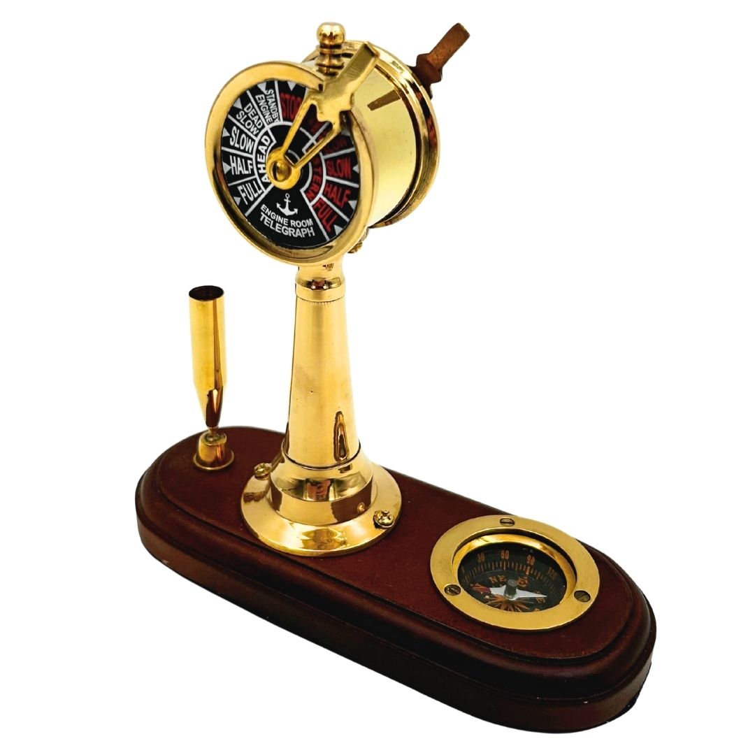 Elegantes Schreibtischset mit Gravur – Maschinentelegraf, Kompass und Stifthalter auf Holzsockel – Perfektes Geschenk für Segler, Manager oder Retro-Stil-Liebhaber – Hochwertiges Messing und Holz, Maße 16,5 x 6 x 16,8 cm  