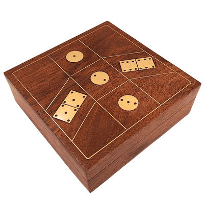 Elegantes Spieleset in Holzkiste mit Gravur