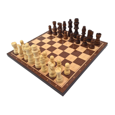 Klassisches Holzschach 27 x 27 cm mit personalisierter Gravur