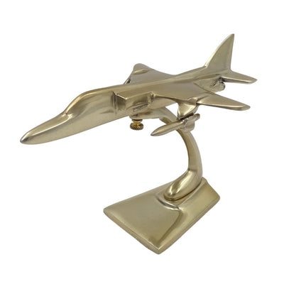 Metallmodell des Jagdflugzeugs Jaguar in Gold mit Gravurmöglichkeit