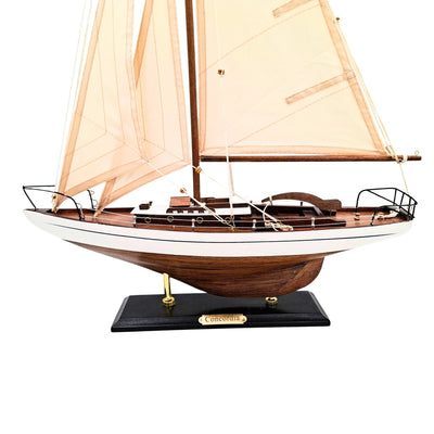 Modell einer Segelyacht 66 cm mit Gravur-Personalisierung