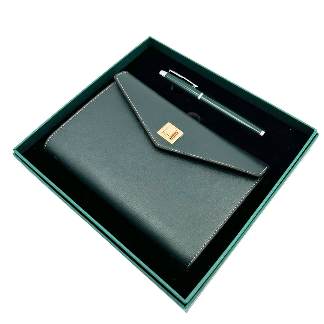 Elegantes Geschenkset mit personalisierter Gravur – Leder-Notizbuch A6 mit hochwertigem Kugelschreiber in luxuriöser Geschenkbox  
