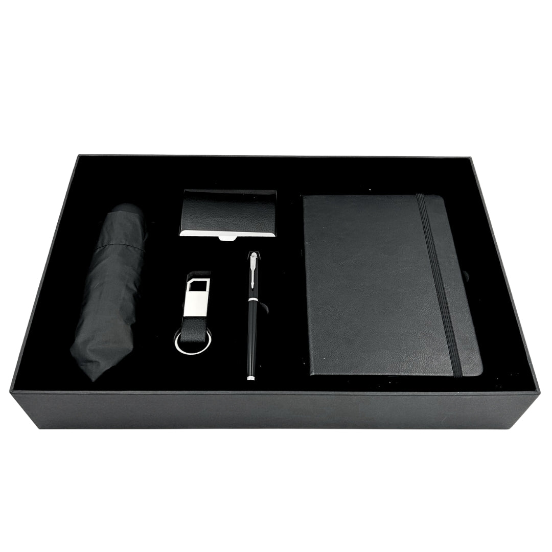 Elegantes Geschenkset Classico mit Personalisierung - Leder-Notizbuch A5, Regenschirm, Kugelschreiber, Visitenkartenetui und Schlüsselanhänger in ästhetischer Geschenkbox