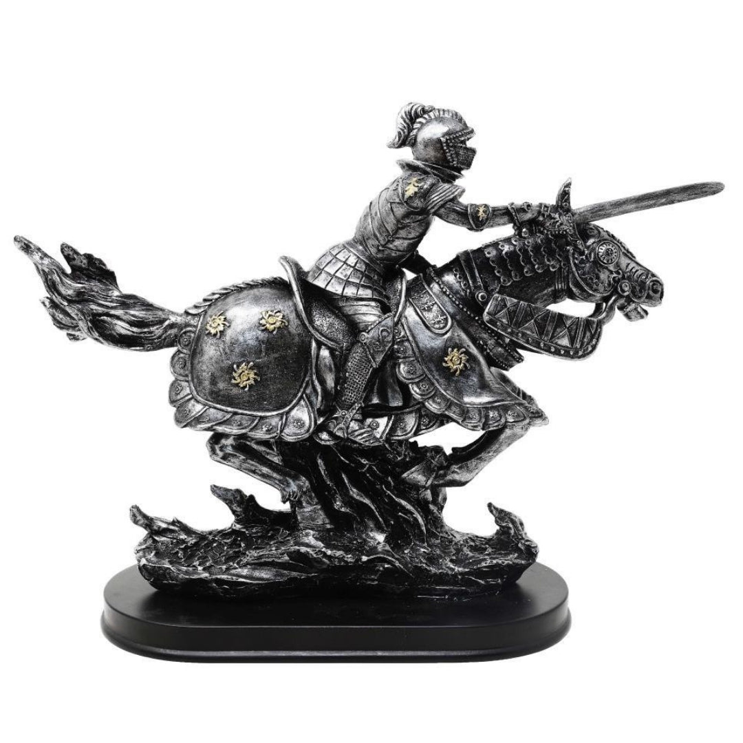 Figur Ritter zu Pferd 31 cm – handbemaltes Polyresin mit personalisierbarer Gravur