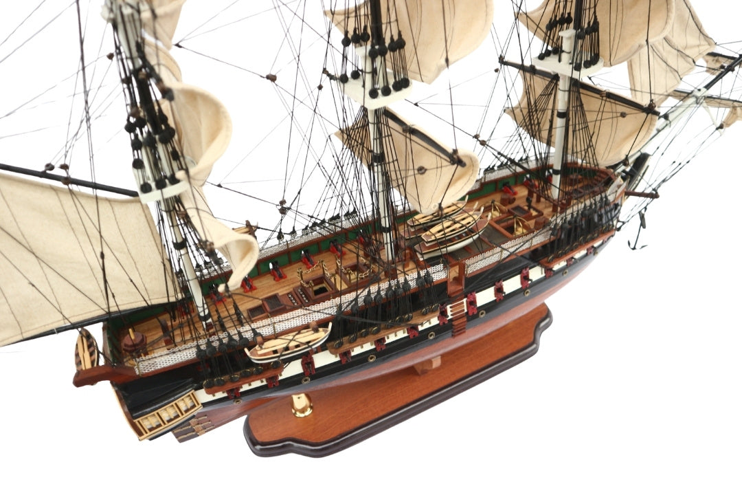 Exklusives großes Segelschiffmodell USS Constitution 100cm mit Möglichkeit zur Personalisierung durch Gravur