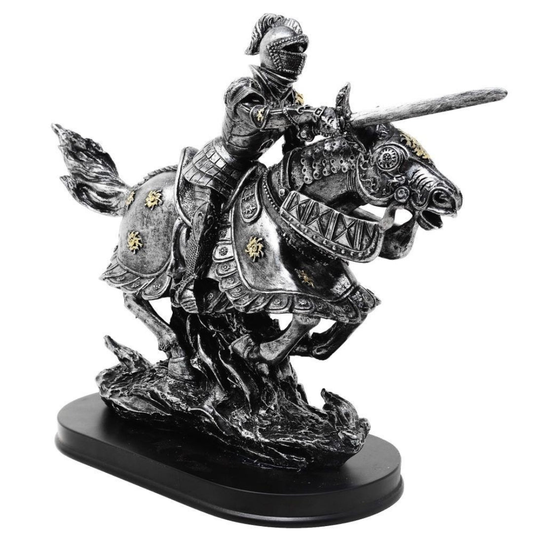 Figur Ritter zu Pferd 31 cm – handbemaltes Polyresin mit personalisierbarer Gravur