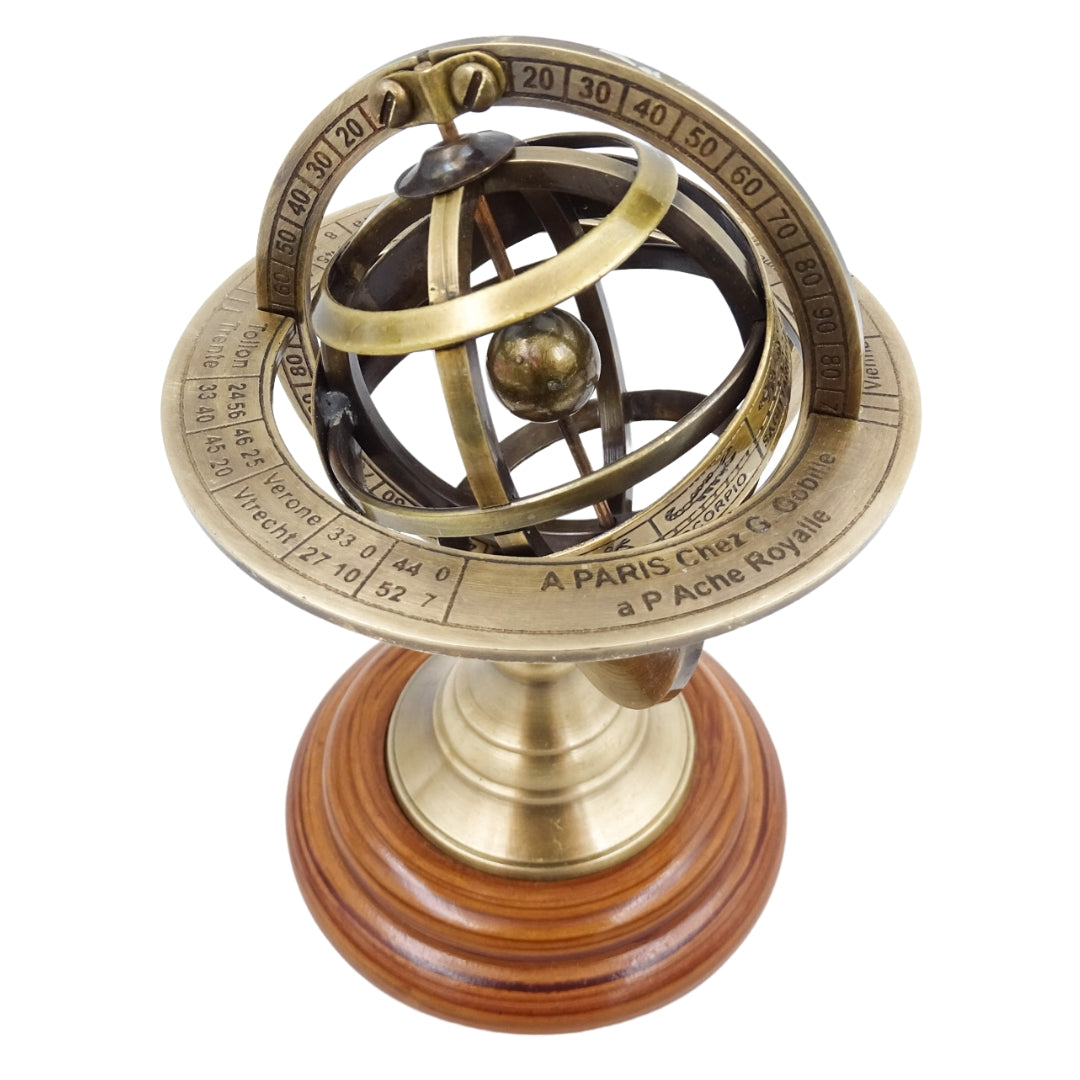 Messing-Astrolabium 14 cm mit Gravur – einzigartiges Geschenk für Astronomie-Liebhaber, elegante Dekoration aus Messing und Holz in Goldfarbe