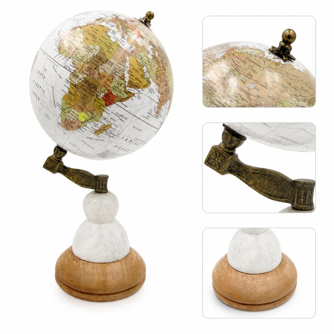 Dekorativer Globus Voyager auf Marmor-Holz-Sockel mit Gravur-Personalisierung – Elegantes Geschenk für Reisebegeisterte, Höhe 32 cm, Durchmesser 15,5 cm, Weiße Karte mit bunten Kontinenten