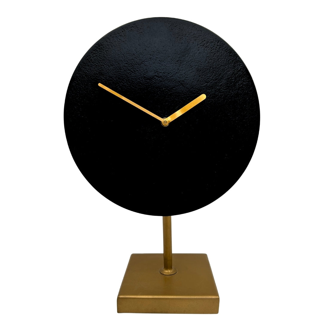 Elegante runde Metalluhr 4122 in Gold und Schwarz mit Gravurpersonalisierung