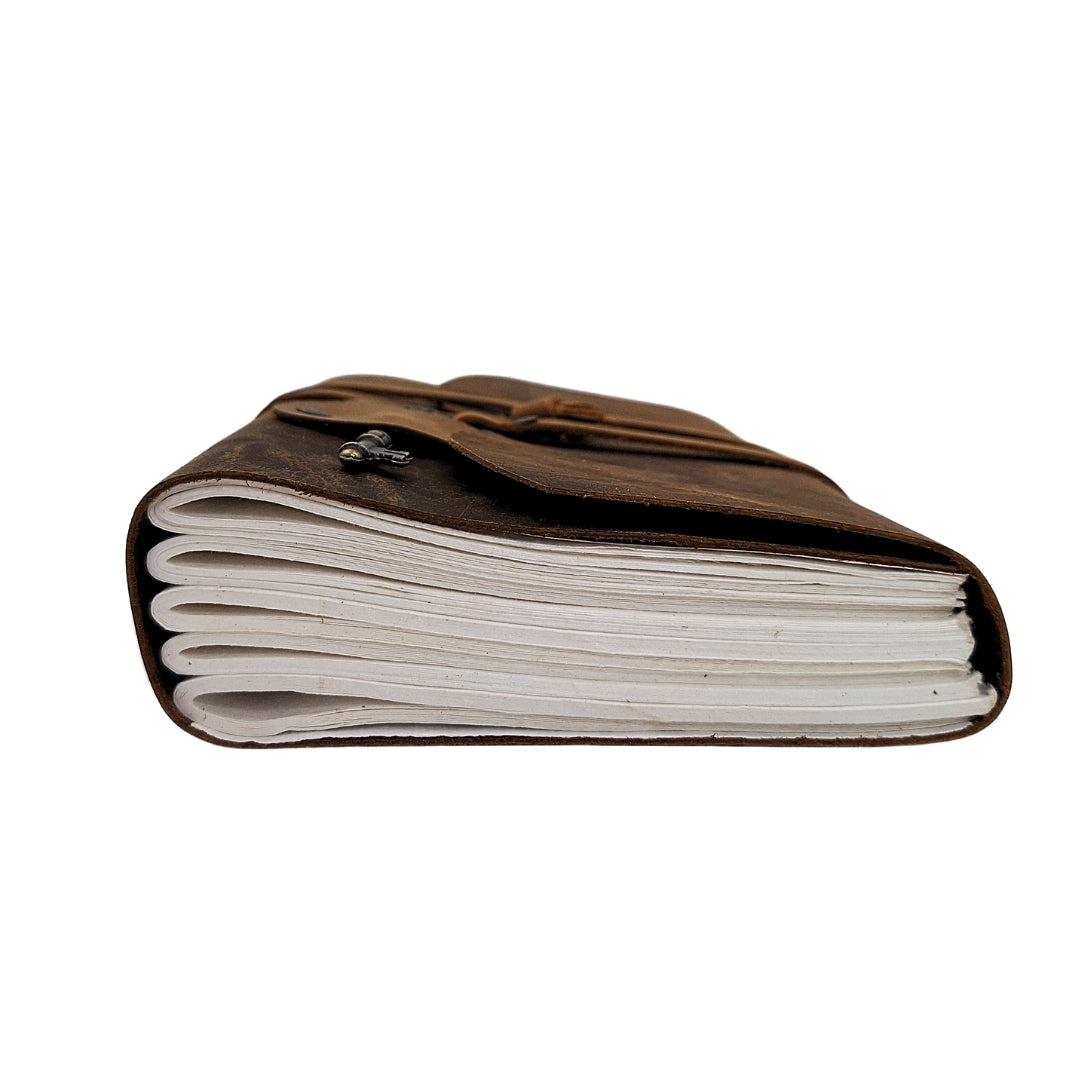 Retro Leder-Notizbuch mit Schlüssel und Riemen, 200 Seiten, 18 x 13 cm
