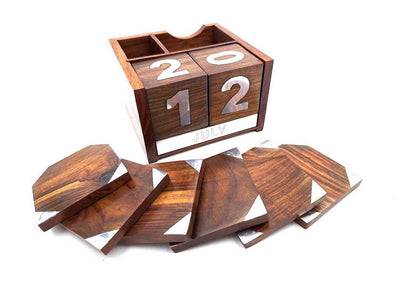 Holz-Perpetualkalender CAL-1894 mit personalisierbarer Gravur