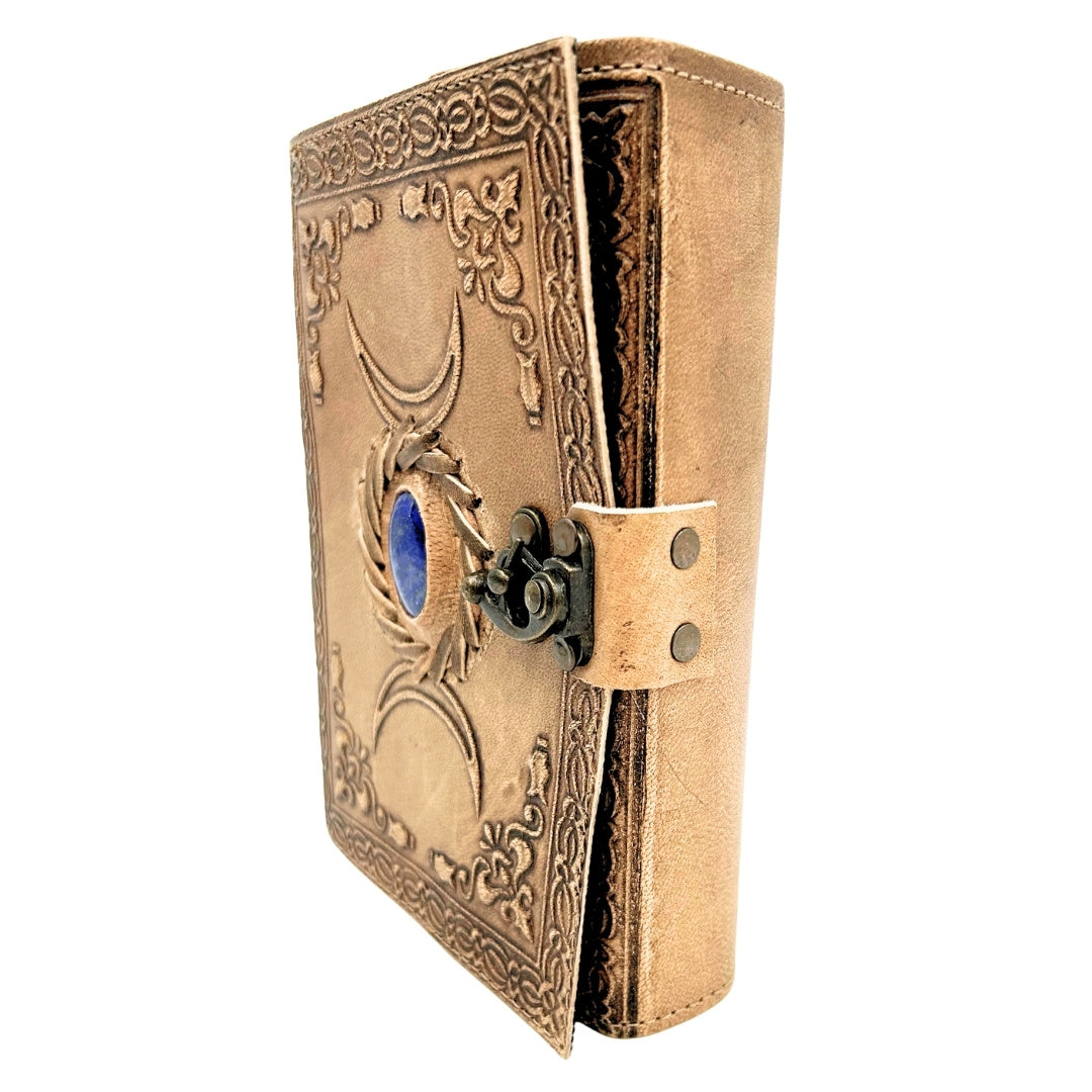 Retro-Ledernotizbuch mit Stein und Mondphasen