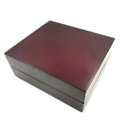 Holz-Geschenkbox 14 x 16 x 6,7 cm in Dunkelkirsch mit Filzeinlage und individueller Gravurmöglichkeit
