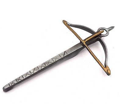Kleine Metallreplik einer Armbrust mit Personalisierung durch Gravur – Silberne und goldene Dekoration, Maße 14 cm x 8,5 cm