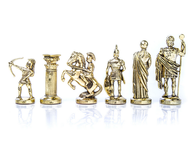 Messing-Schachspiel Gold-Silber mit Gravur – exklusives Geschenk für besondere Anlässe – Maße 44x44 cm, Königshöhe 9,7 cm, handgefertigt, luxuriöse Materialien