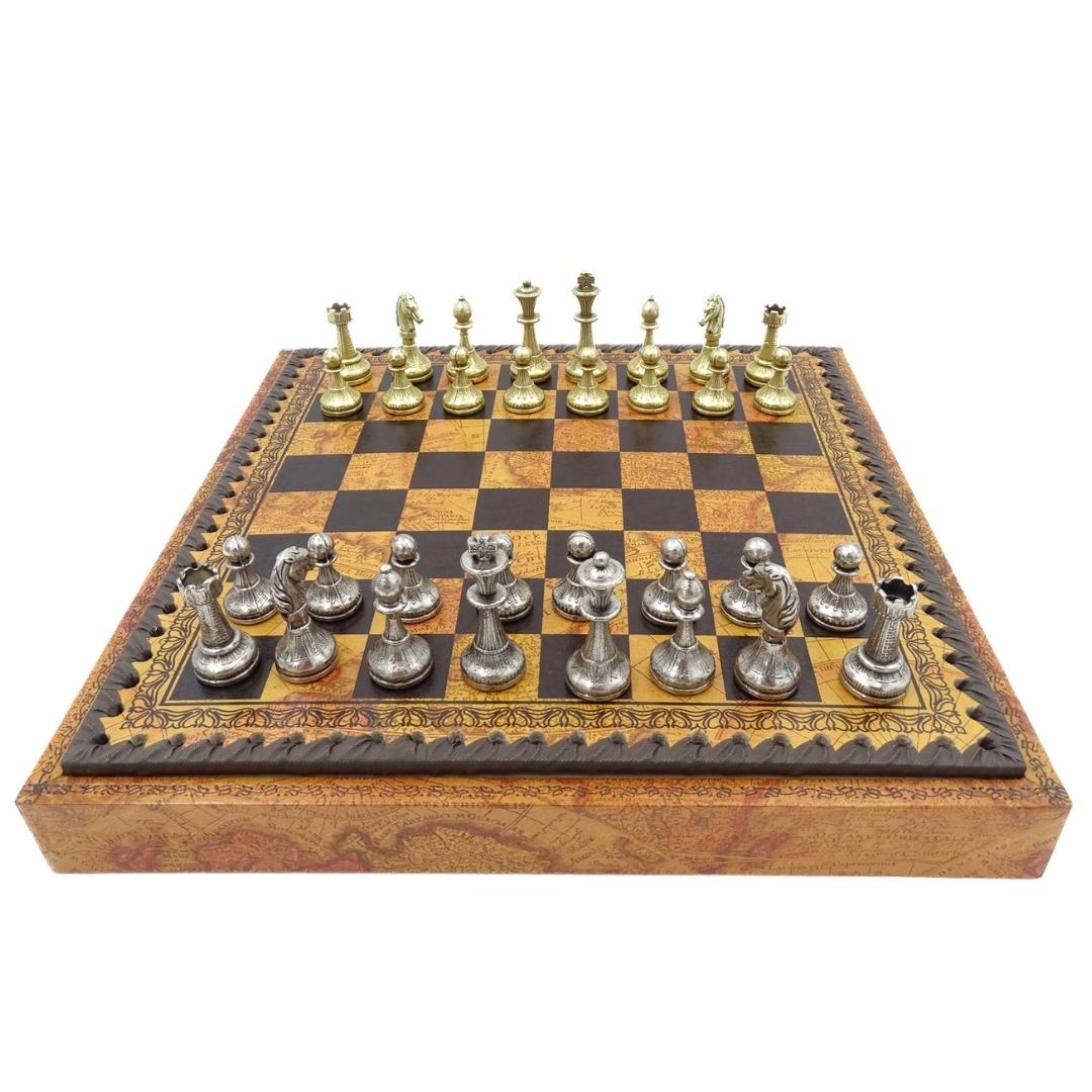 Exklusive Metall-Schachfiguren Italfama 28x28 cm mit personalisierbarer Gravur, braun-schachbrettmuster, Figuren gold-silbrig