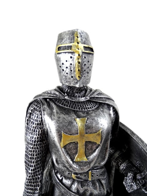 30 cm große Kreuzritterfigur mit Gravur