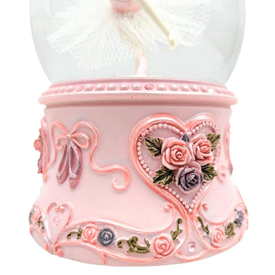Tanzende Ballerina in einer 15 cm Glaskugel mit personalisierter Gravur – Elegante Spieluhr mit pastellfarbenem Sockel und Melodie Schwanensee