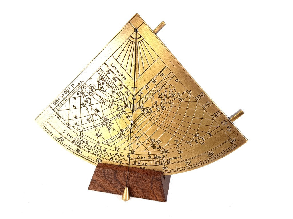 Messing-Sonnenuhr-Quadrant Gunter H39 mit Holzsockel, personalisierbare Gravur, ideales Geschenk für Astronomie-Liebhaber, Höhe 17 cm, elegante Geschenkverpackung