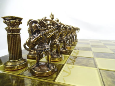 Messing-Schachspiel Bogenschützen 44x44 cm mit individueller Gravurmöglichkeit – luxuriöses Geschenk für Mythologie- und Strategie-Liebhaber, hochwertige handgefertigte Figuren  