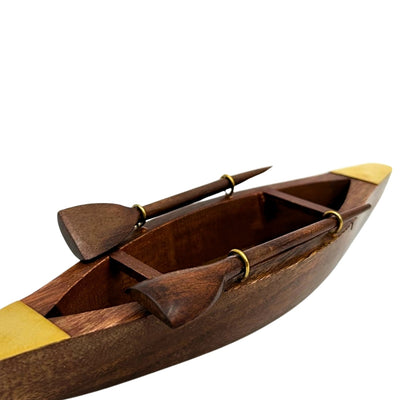Elegantes Holzmodell eines Bootes 25 cm - Schreibtischdekoration mit Messingelementen - Ideales Geschenk für einen Segler mit Option zur Personalisierung durch Gravur - Maritimer und Retro-Stil