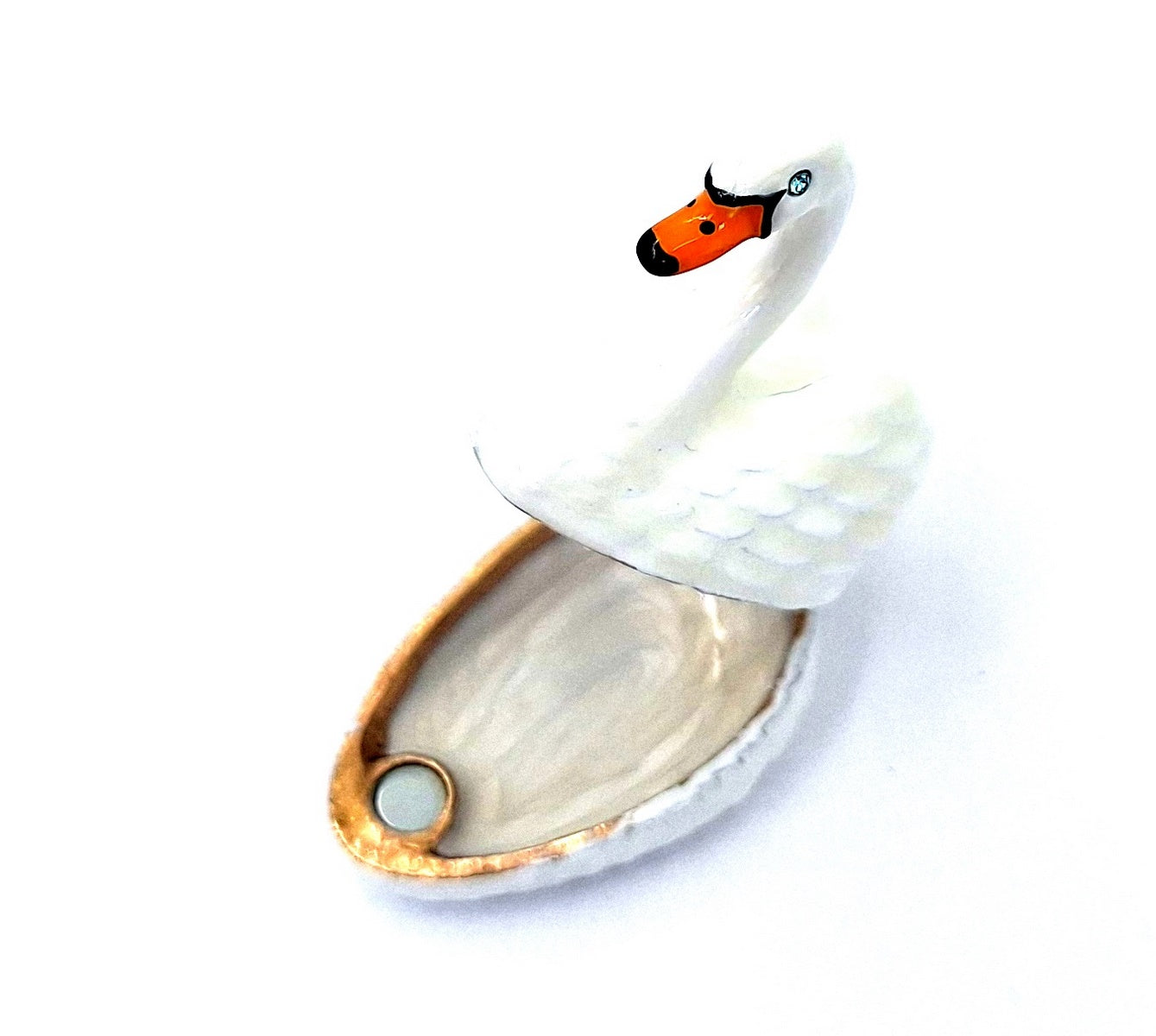 Elegante Metall-Geschenkbox in Schwanenform mit personalisierbarer Gravur, Weiß-Gold, ideal zur Schmuckaufbewahrung - Maße 5x3,7x2,7 cm  